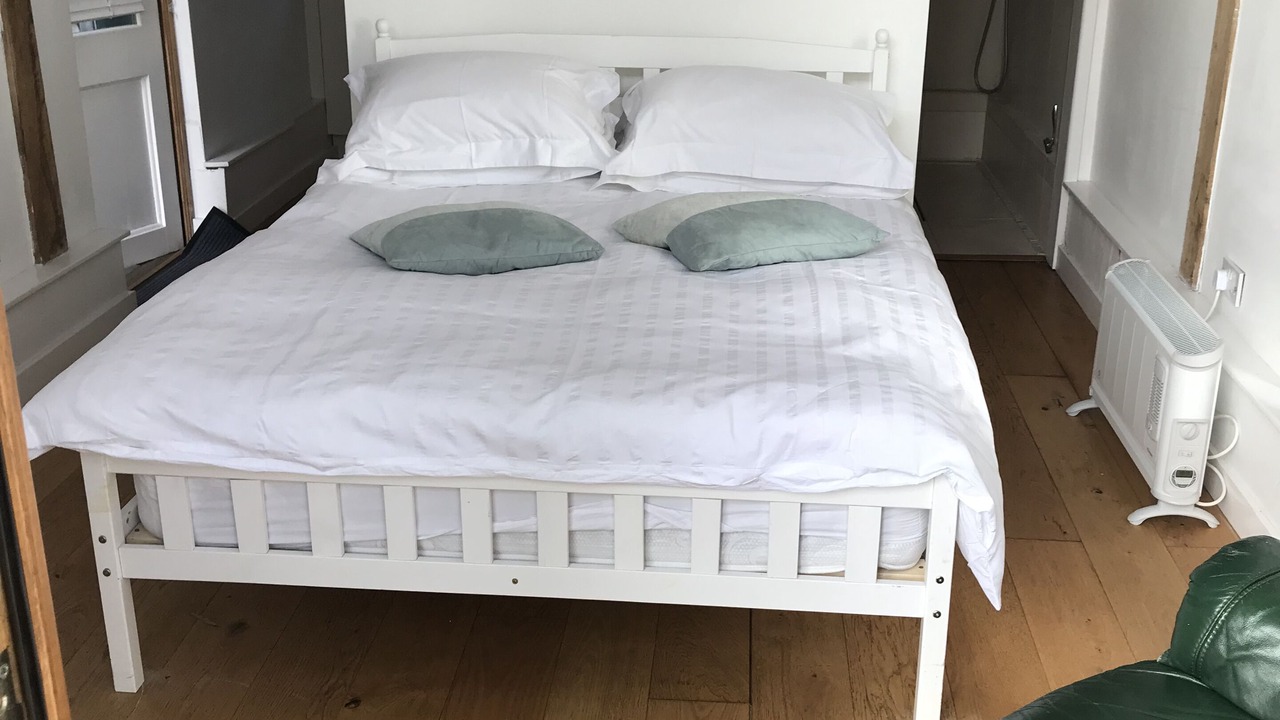 Photo of Bedroom in Haslemere