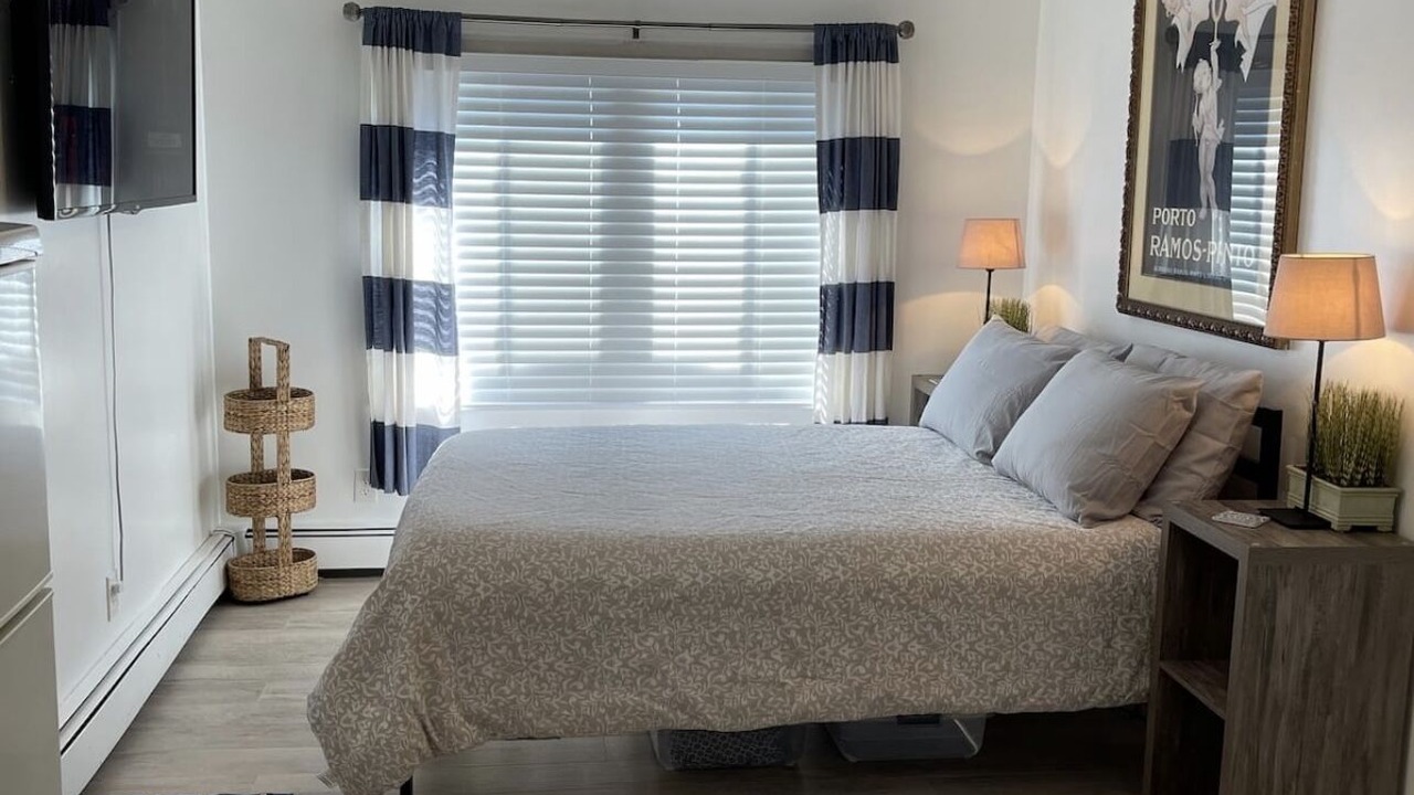 Photo of Bedroom in West Babylon