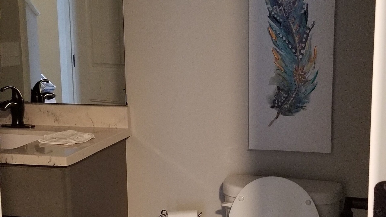 Photo of Bathroom in Ashley Oaks