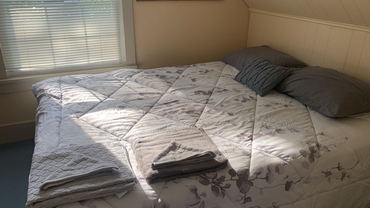 Photo of Bedroom in Jamestown