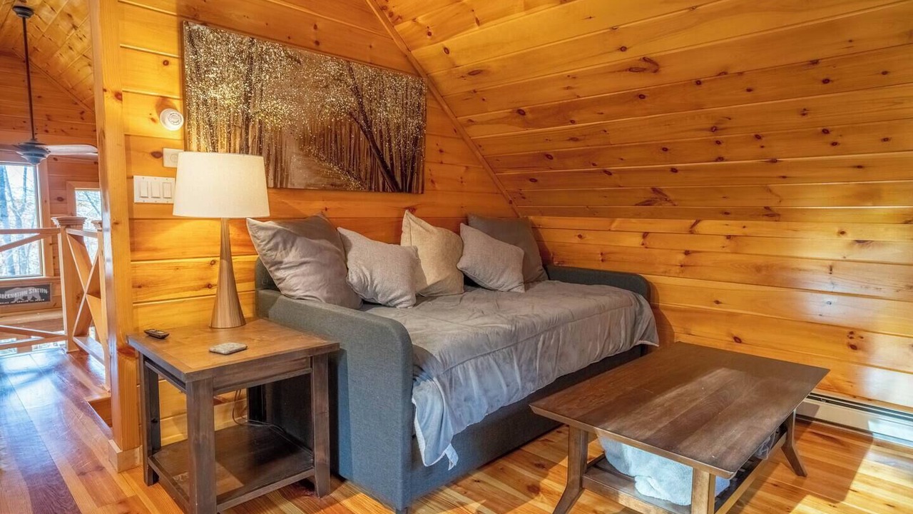 Photo of Livingroom in Campton