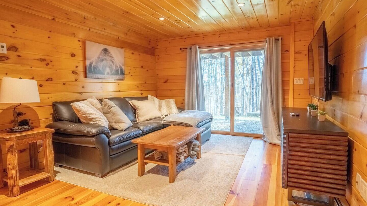 Photo of Livingroom in Campton