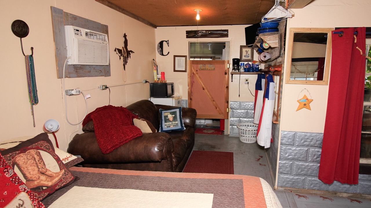 Photo of Bedroom in Bandera