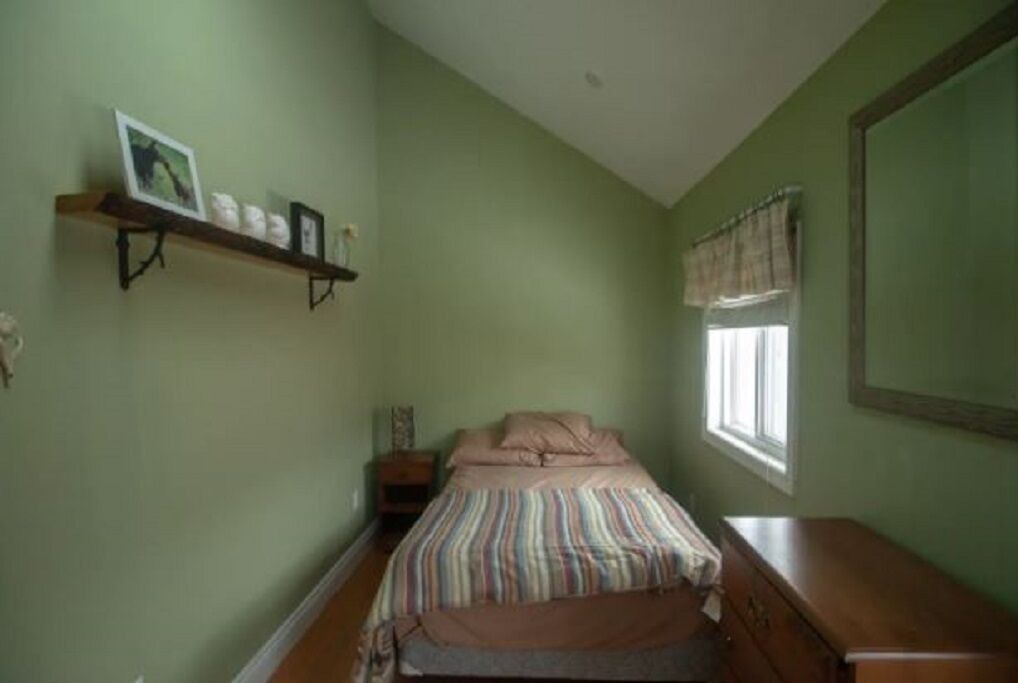 Photo of Bedroom in Crystal Beach
