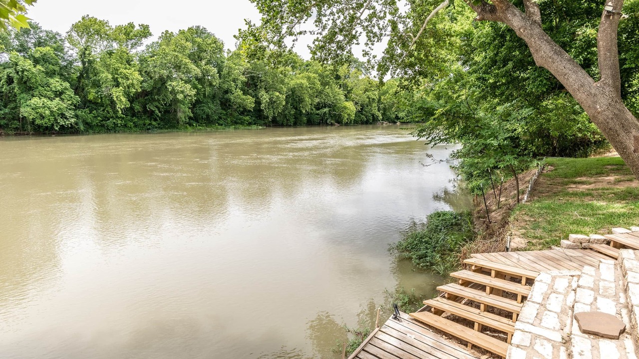 Photo of Others in Bastrop