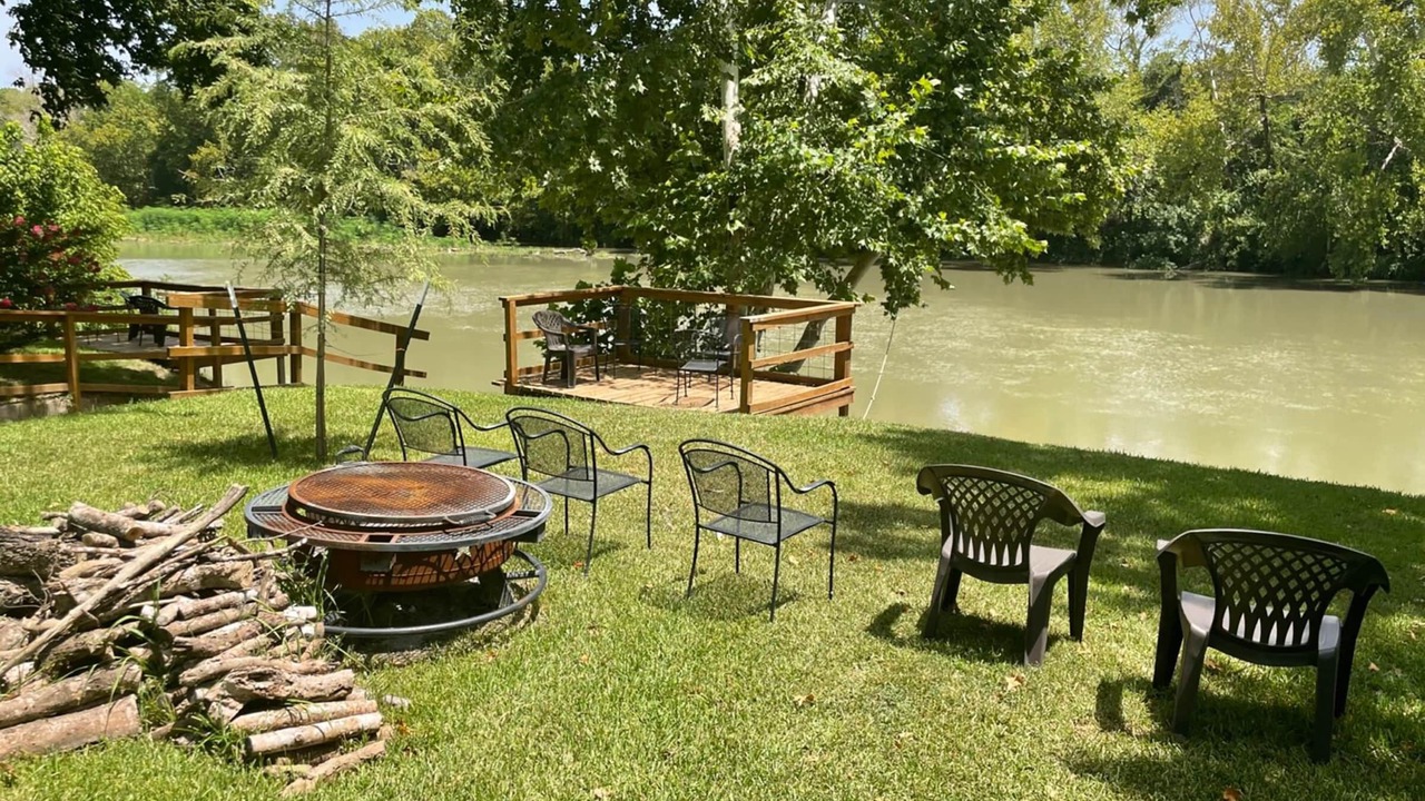 Photo of Others in Bastrop