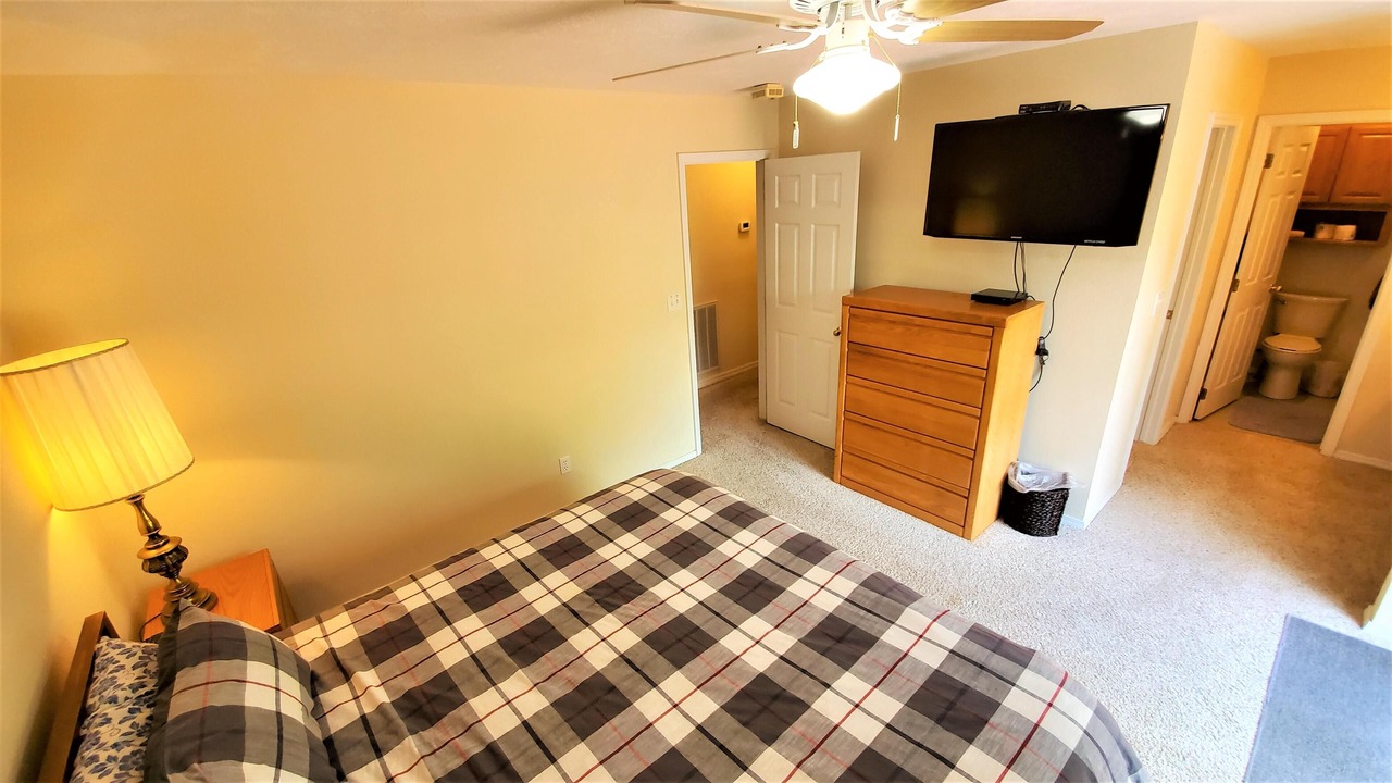 Photo of Bedroom in Holiday Island