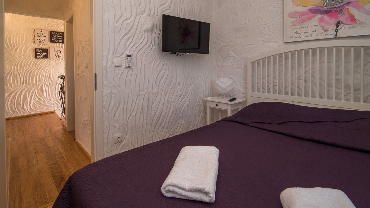 Photo of Bedroom in Risika