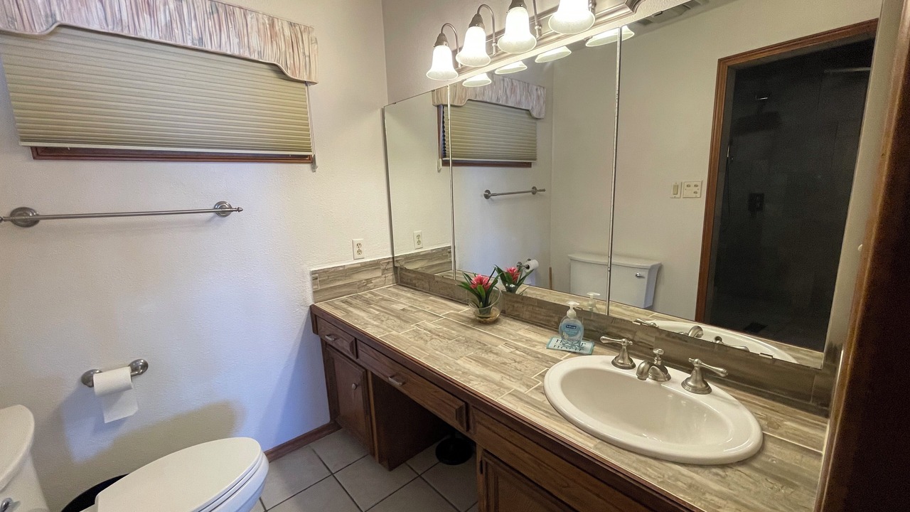 Photo of Bathroom in Graford