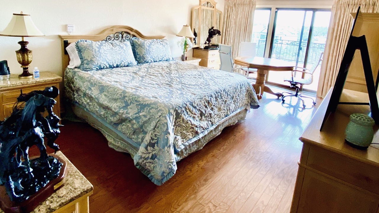 Photo of Bedroom in Graford