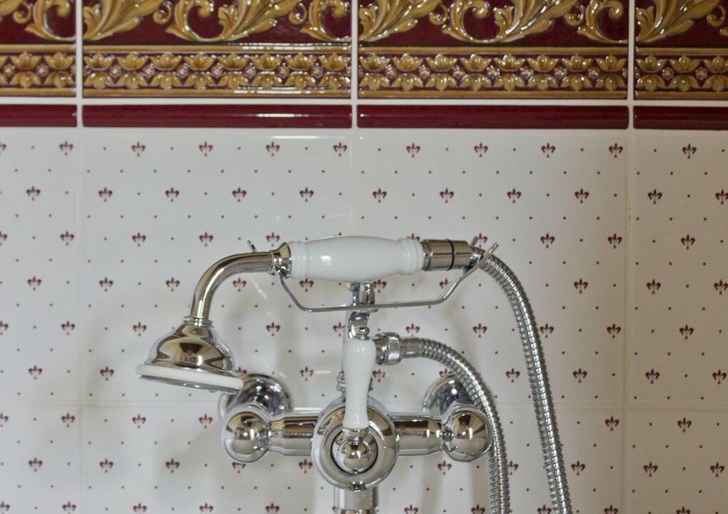 Photo of Bathroom in Equilly