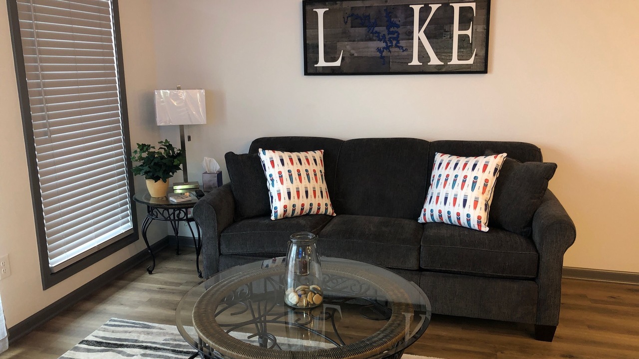Photo of Livingroom in Village of Four Seasons