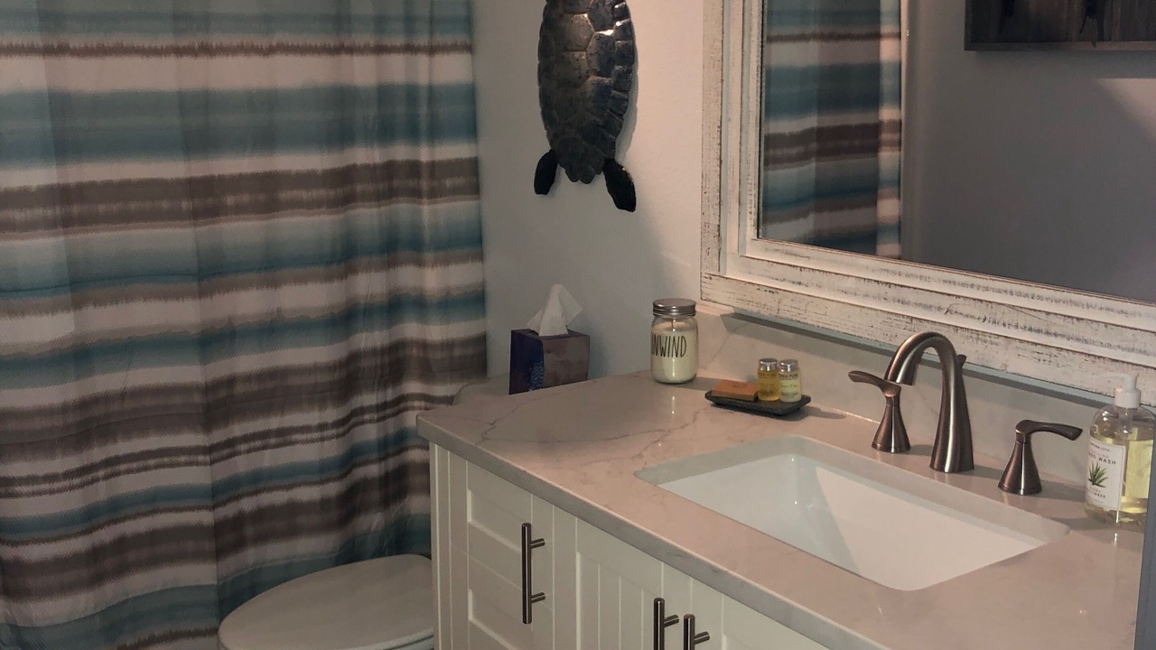 Photo of Bathroom in Village of Four Seasons