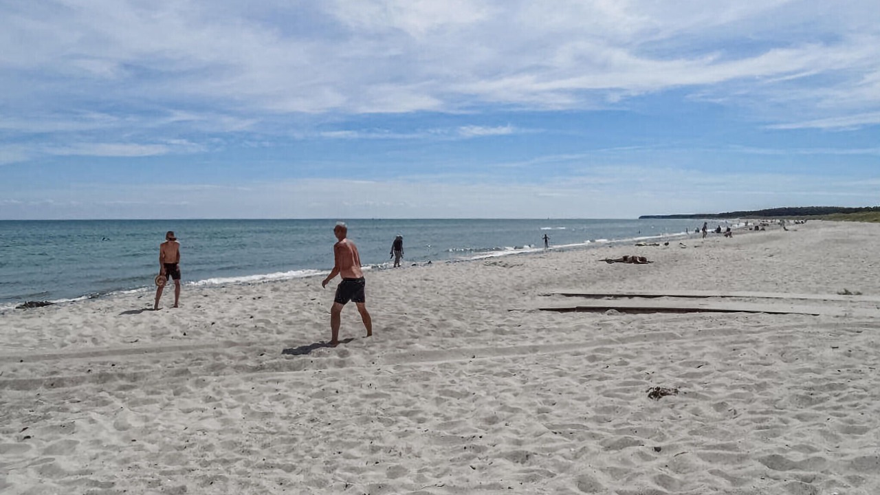 Photo of Others in Grena Strand