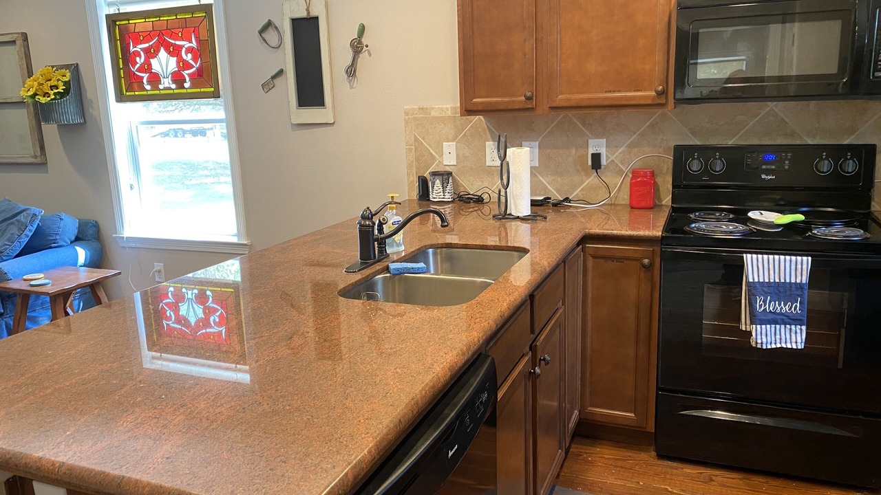 Photo of Kitchen in Flatonia