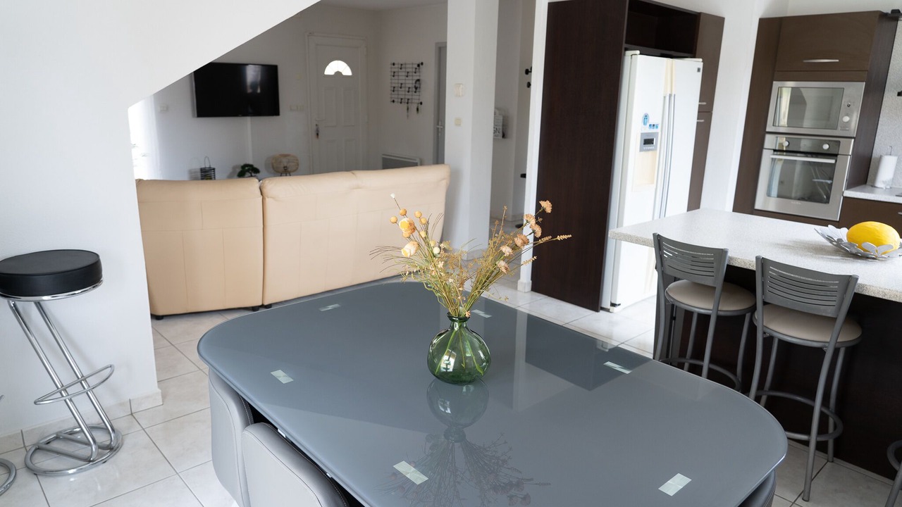 Photo of Others in Pinet