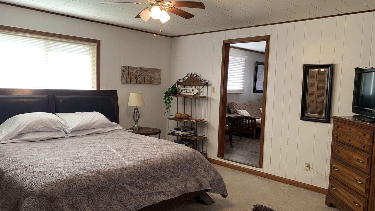 Photo of Bedroom in Murray