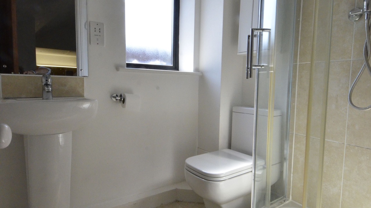 Photo of Bedroom in Windsor City Centre