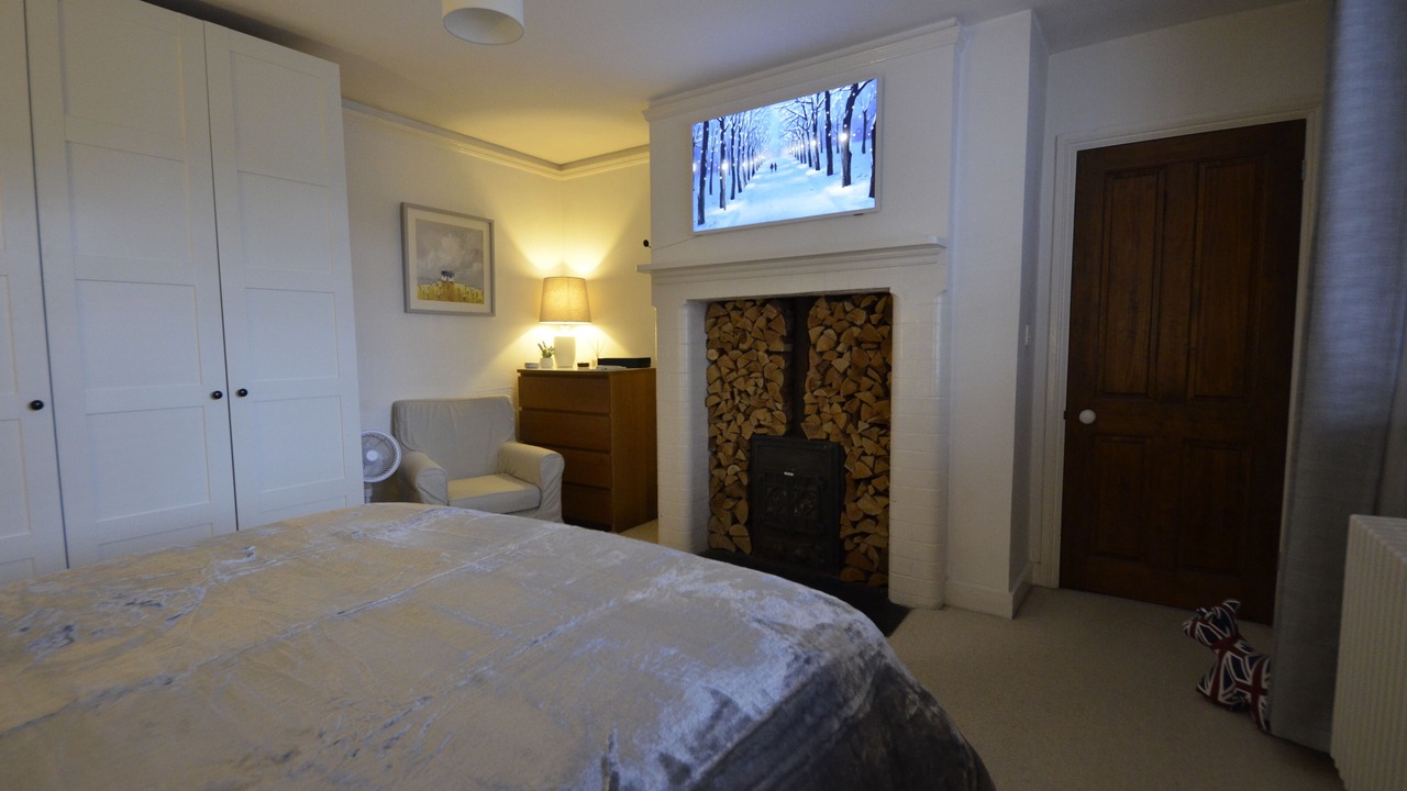 Photo of Bedroom in Windsor City Centre