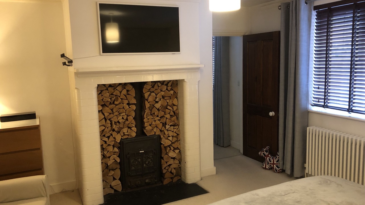 Photo of Bedroom in Windsor City Centre