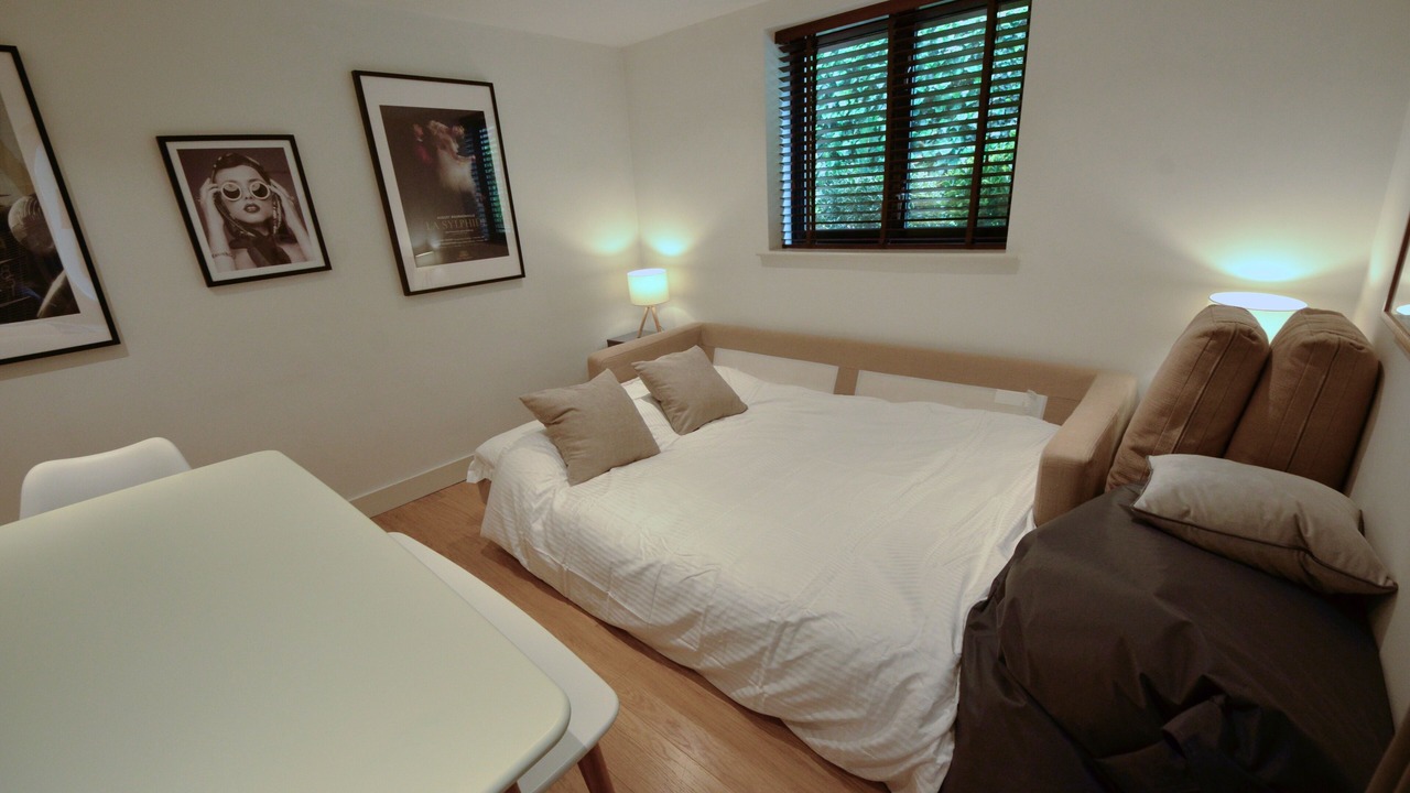 Photo of Bedroom in Windsor City Centre