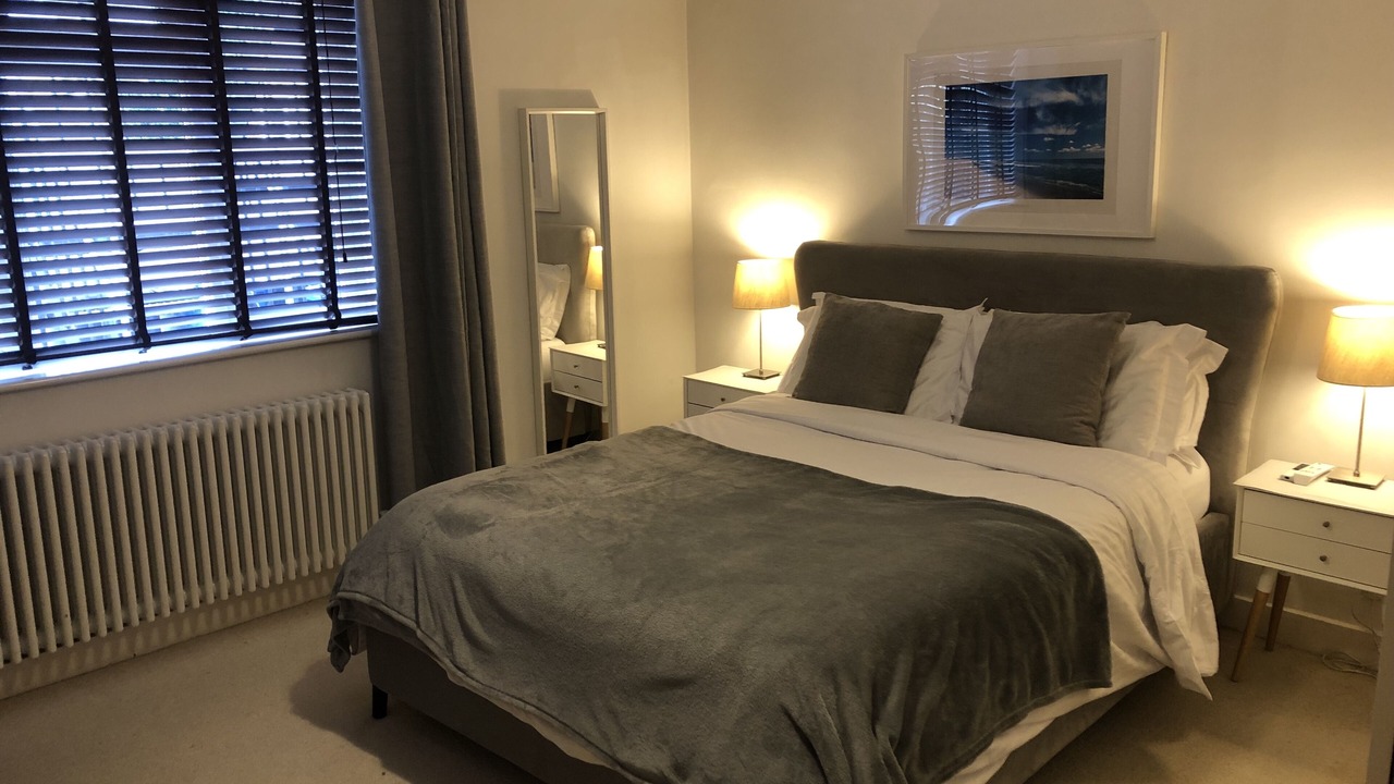 Photo of Bedroom in Windsor City Centre
