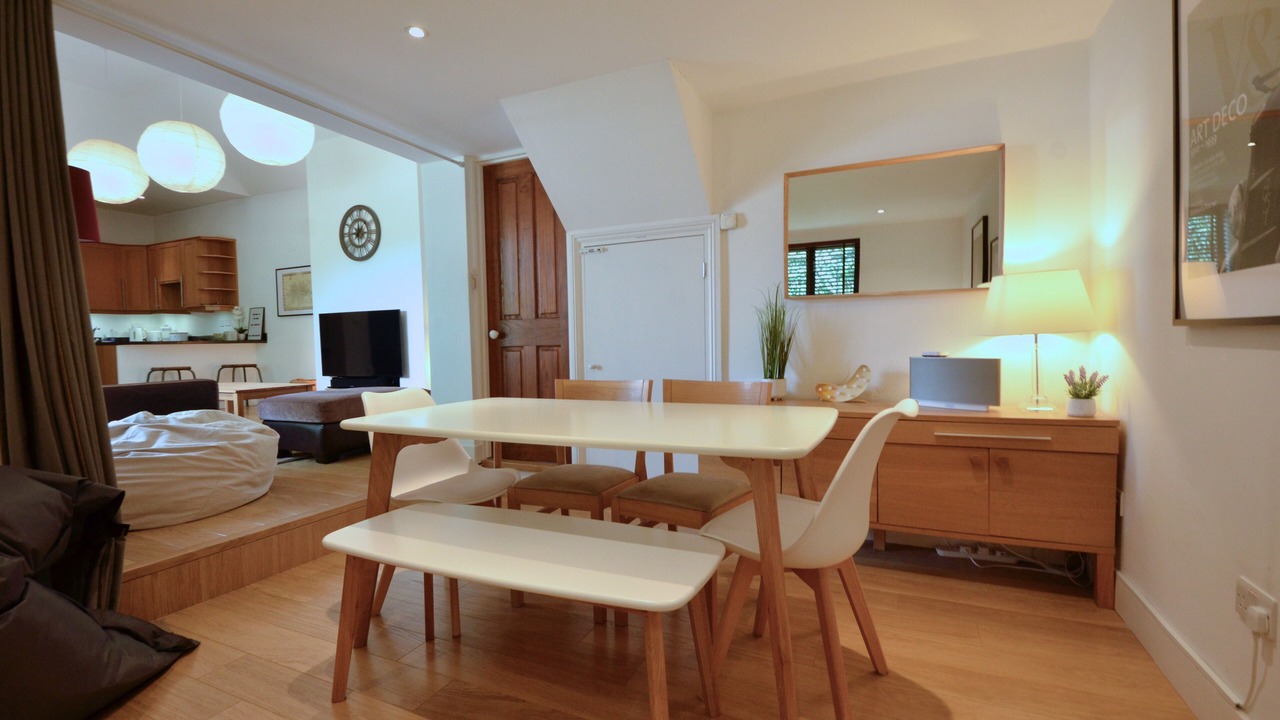 Photo of Bedroom in Windsor City Centre