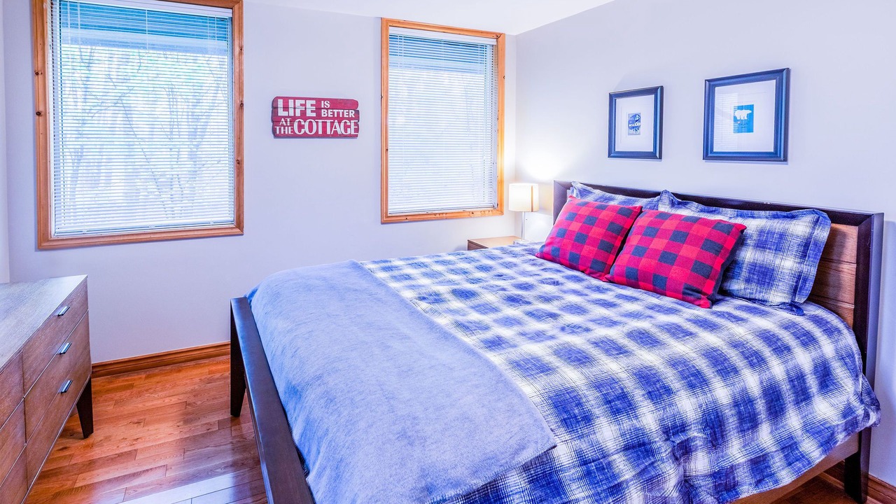 Photo of Bedroom in Swiss Meadows
