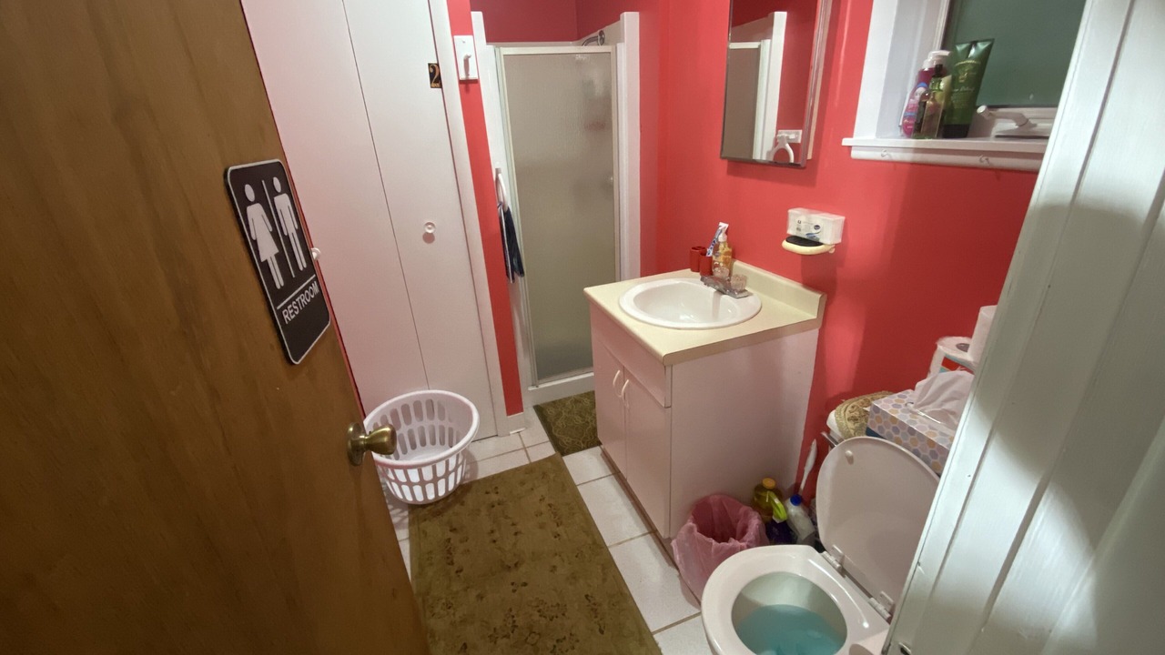 Photo of Bathroom in De Lancey