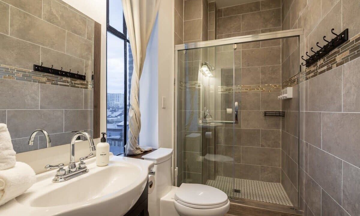 Photo of Bathroom in West Poplar