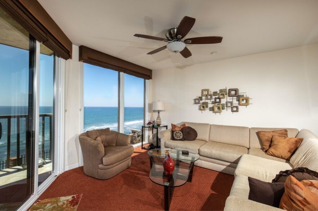Photo of Livingroom in Solana Beach
