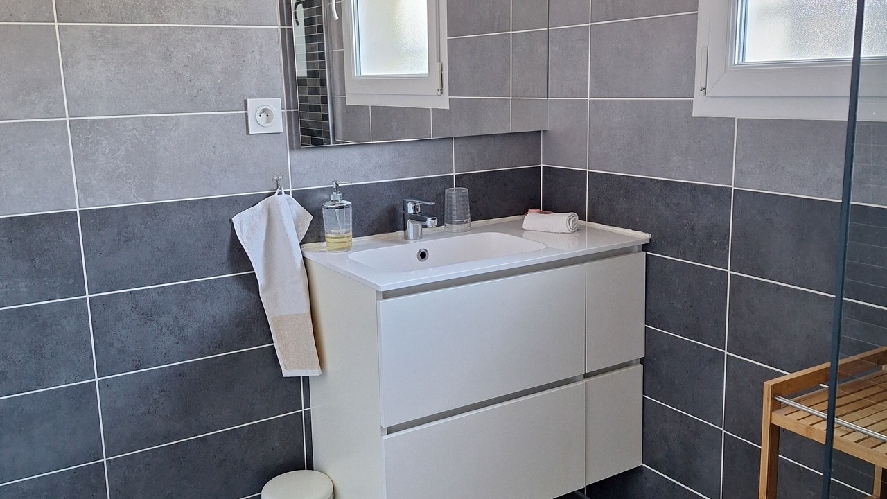 Photo of Bathroom in Aubenas