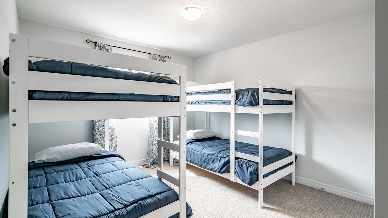 Photo of Bedroom in Crystal Beach