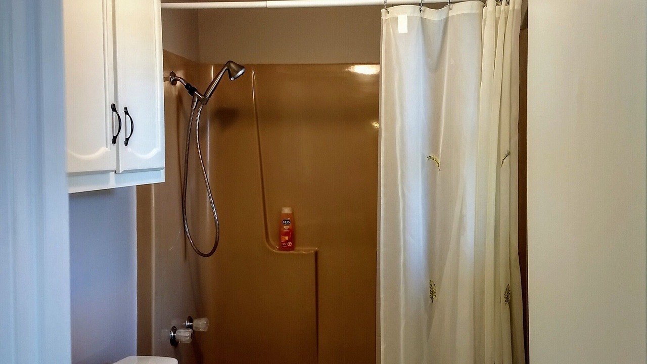 Photo of Bathroom in Vulcan