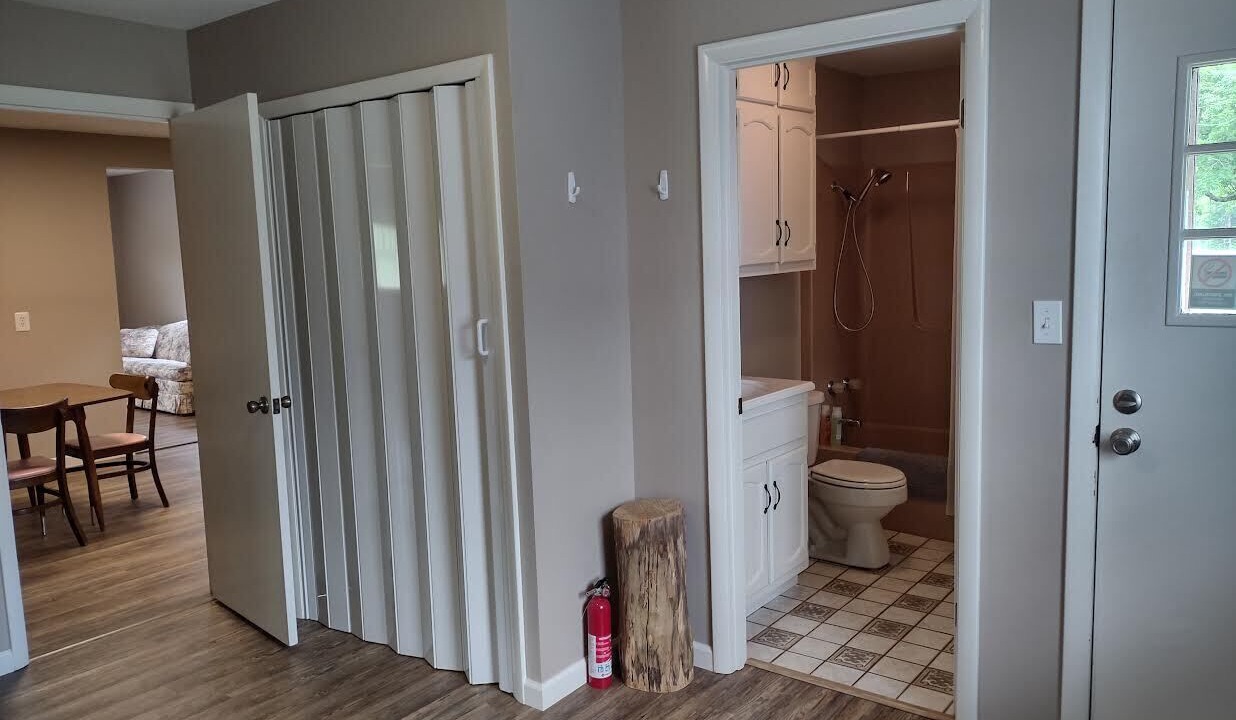Photo of Bathroom in Vulcan