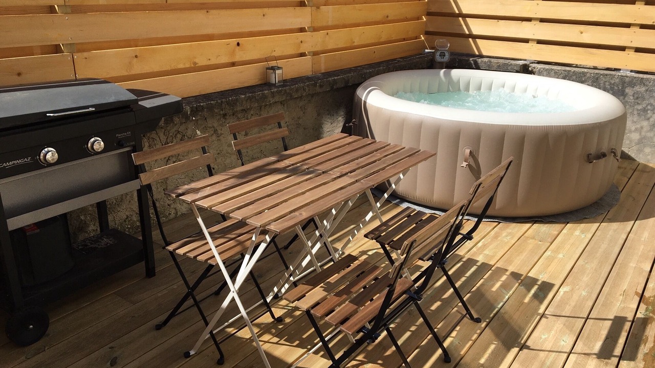 Photo of Outdoor in Audrieu