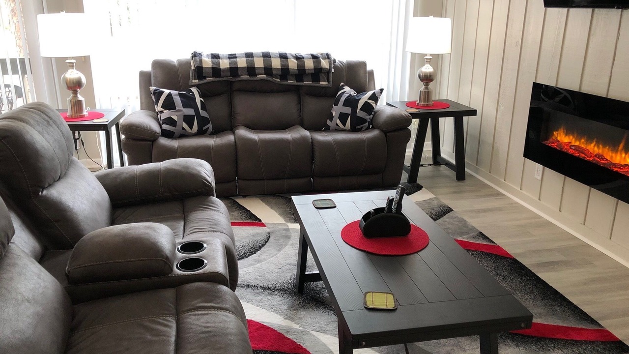Photo of Livingroom in Foxfire