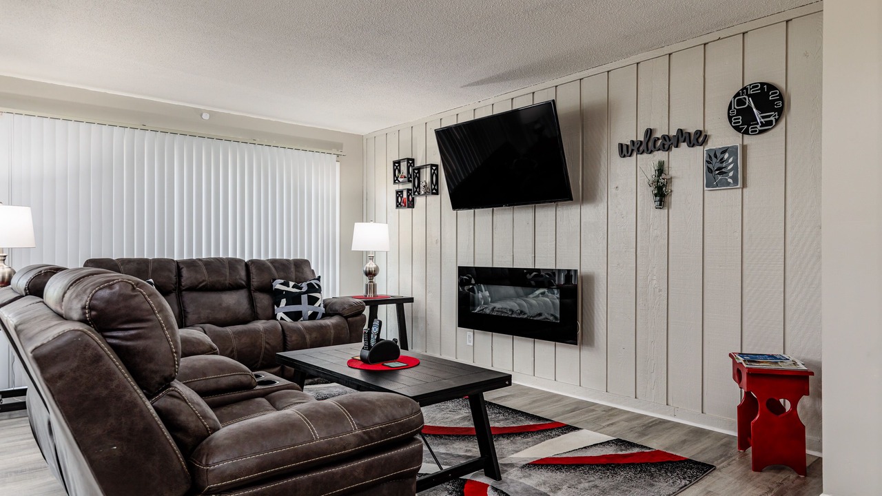 Photo of Livingroom in Foxfire