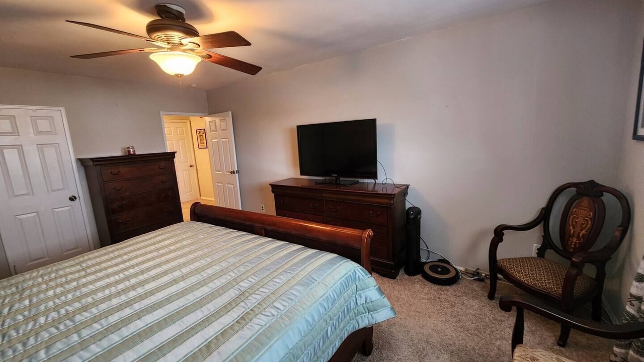 Photo of Bedroom in Elkins Park
