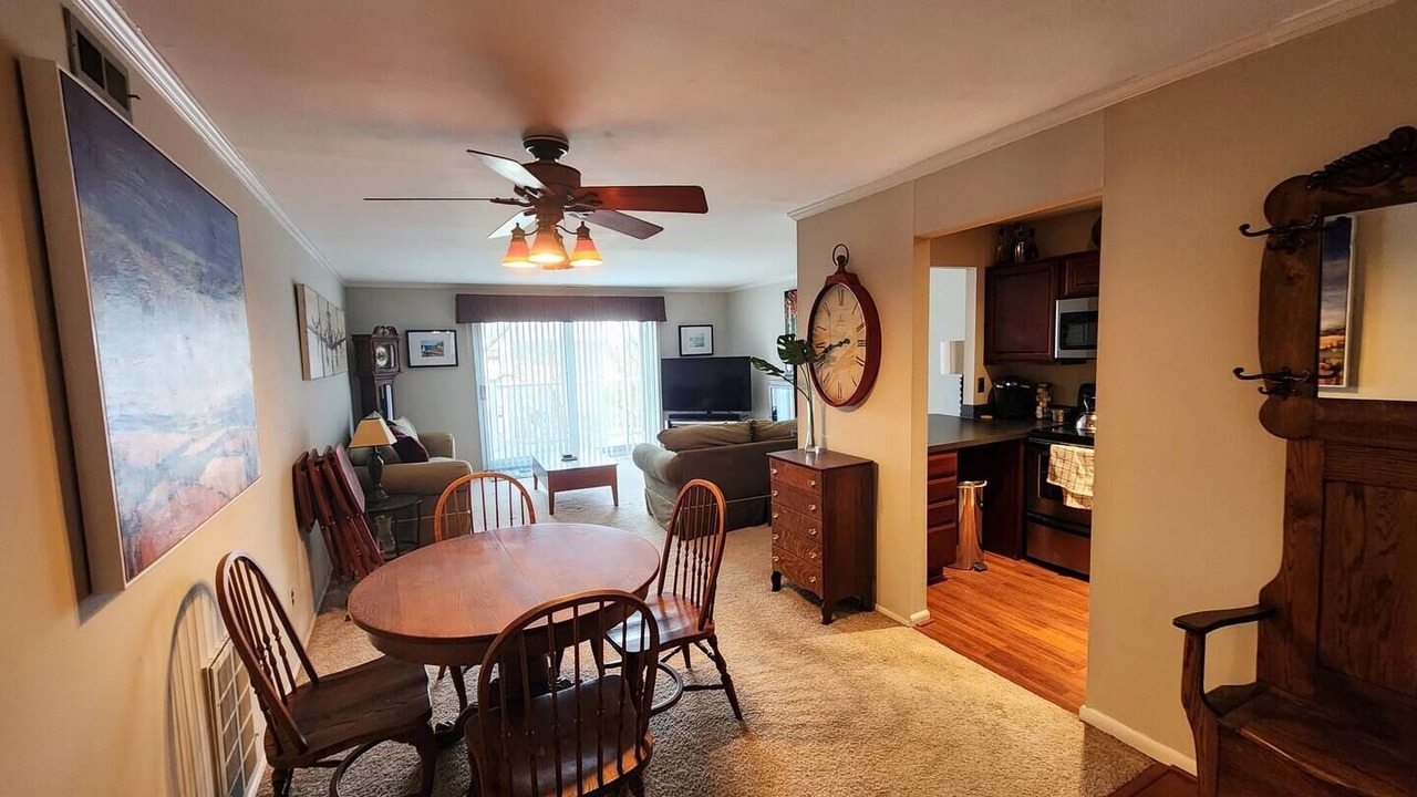 Photo of Livingroom in Elkins Park