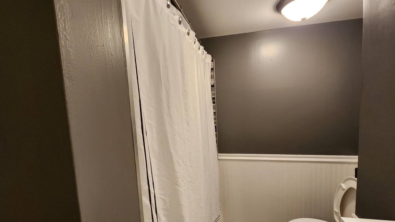 Photo of Bathroom in Elkins Park