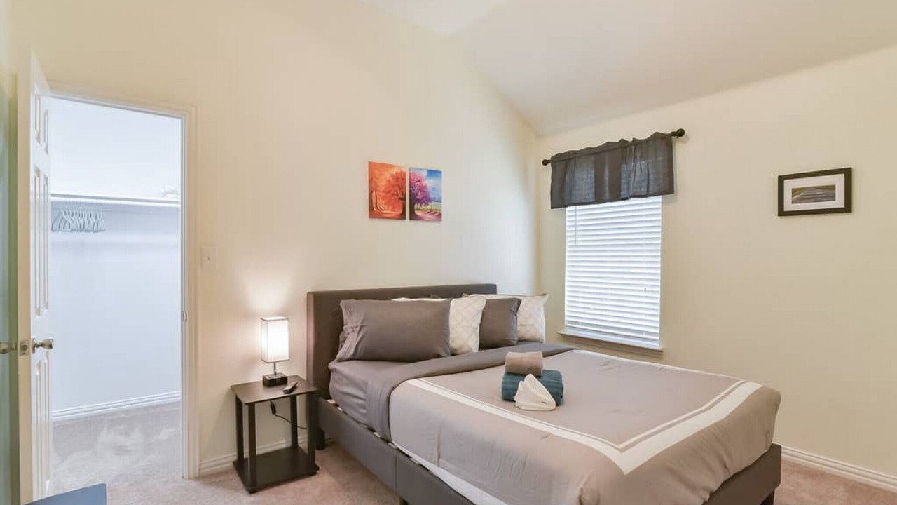 Photo of Bedroom in Mansfield