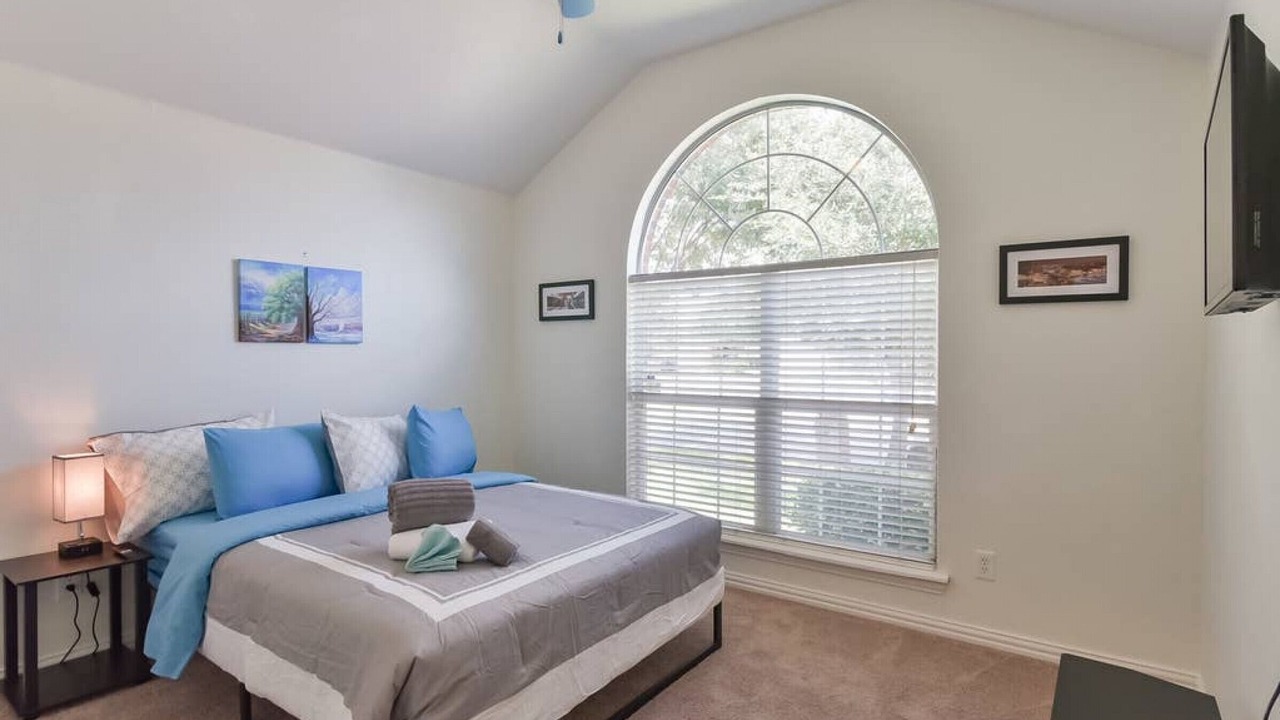 Photo of Bedroom in Mansfield