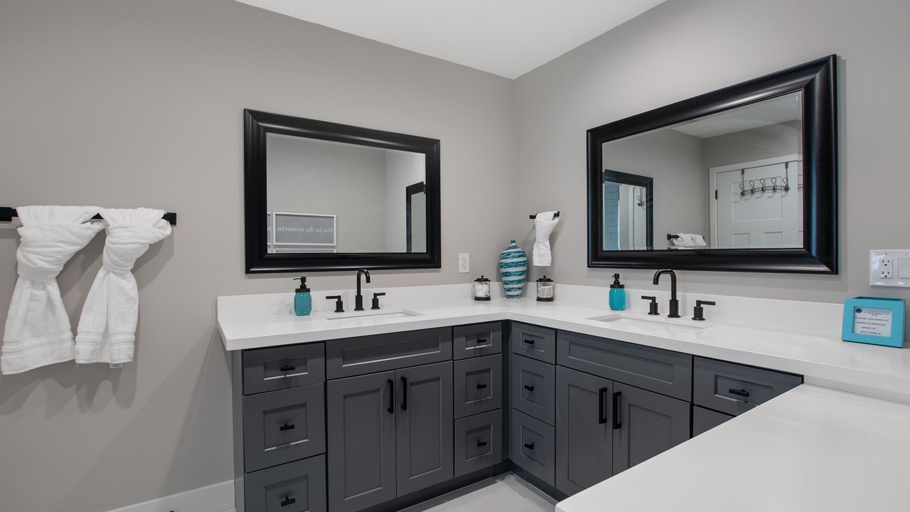 Photo of Bathroom in Paradise Valley Village