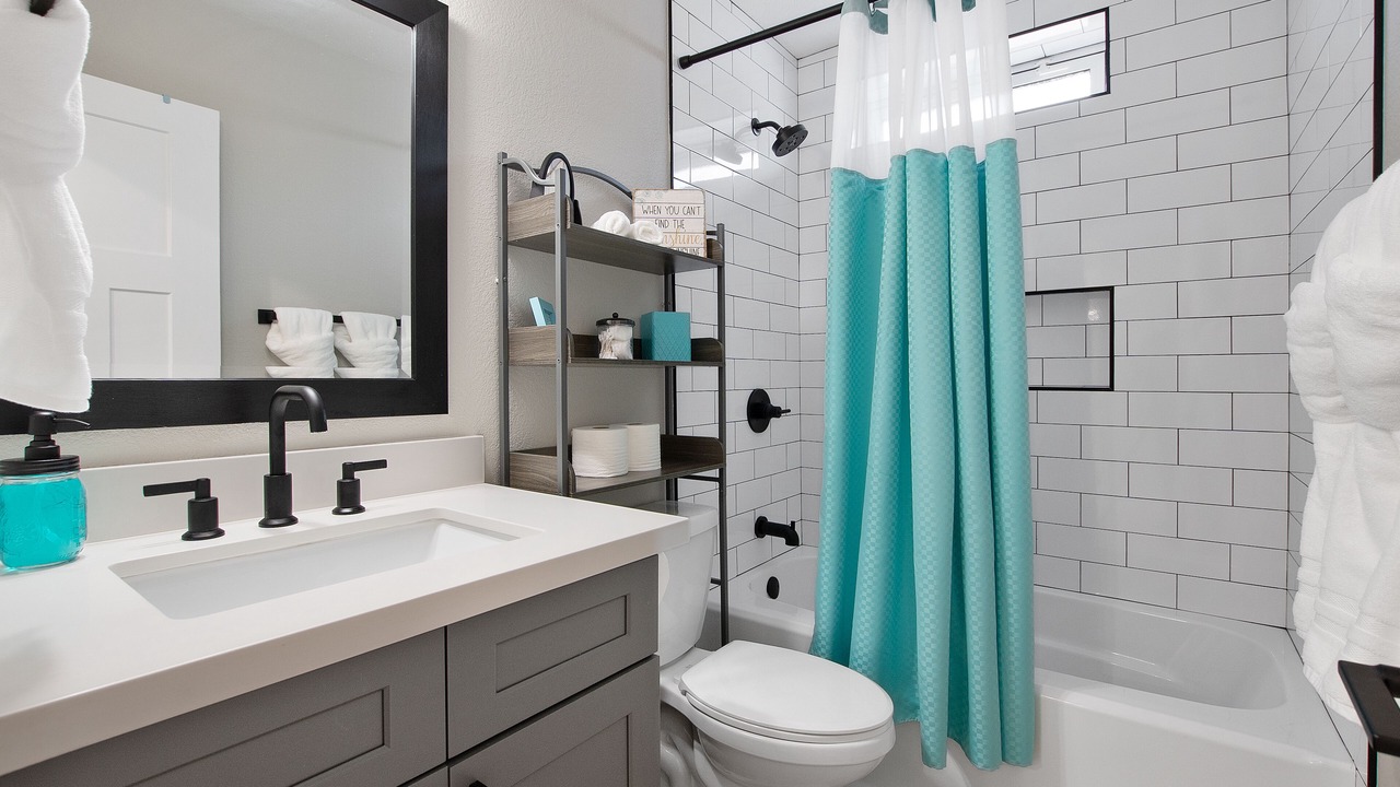Photo of Bathroom in Paradise Valley Village