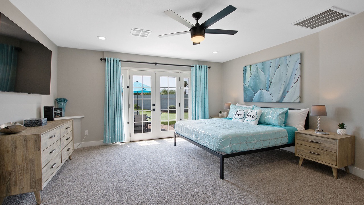 Photo of Bedroom in Paradise Valley Village