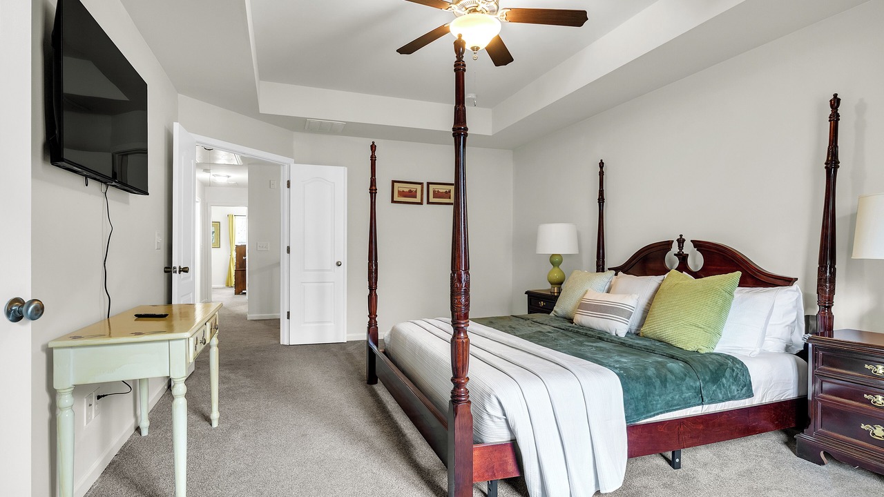 Photo of Bedroom in Fairburn