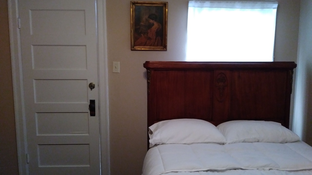 Photo of Bedroom in Monte Vista