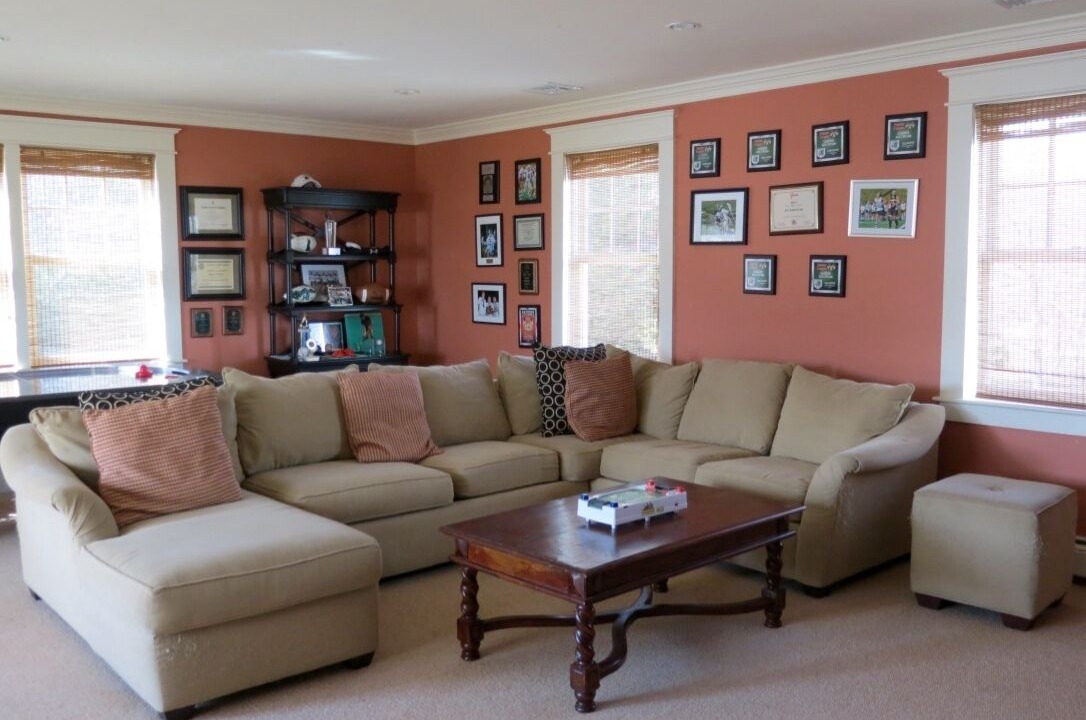 Photo of Livingroom in South Duxbury
