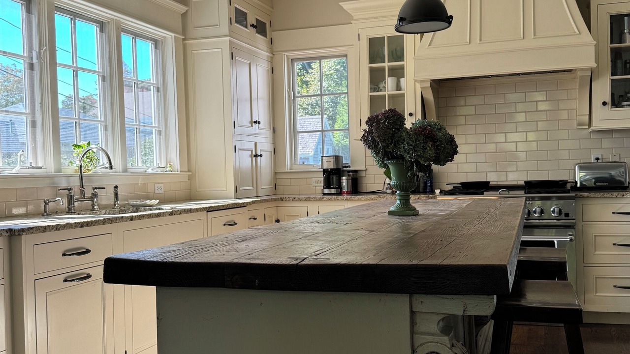 Photo of Kitchen in South Duxbury